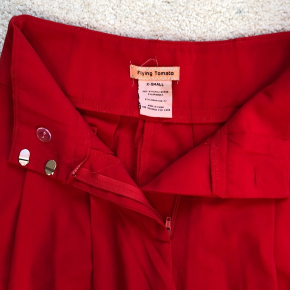 Beautiful high waist red flair like dress pants - Picture 3 of 4